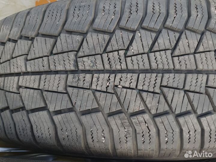 Gislaved Euro Frost 6 215/60 R16