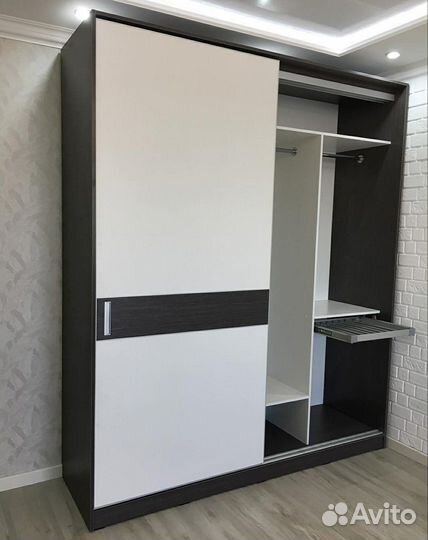 Стенка в гостиную