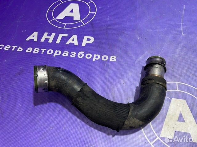 Патрубок интеркулера Volkswagen Touareg 7L 2 2006