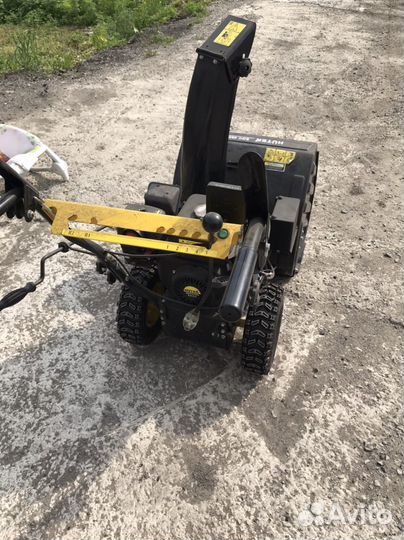 Продам снегоуборщик