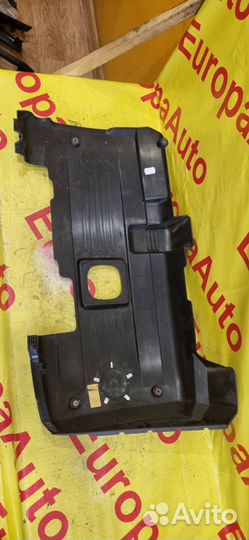 Декоративная крышка двс Bmw X5 E70 N52B30AF 2008