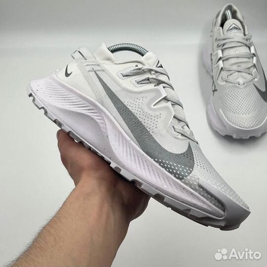 Современные Nike Pegasus Trail 2 White кроссовки