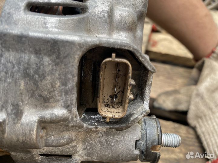 Генератор mitsubishi lancer 10 1.5-1.6