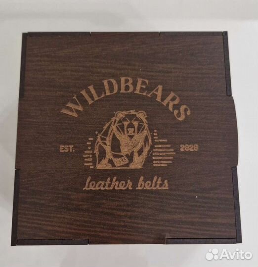 Ремень кожаный в подарочной упаковке новый