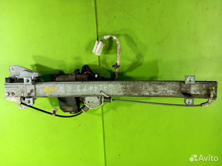 Стеклоподъёмник задний правый Mitsubishi Galant 8