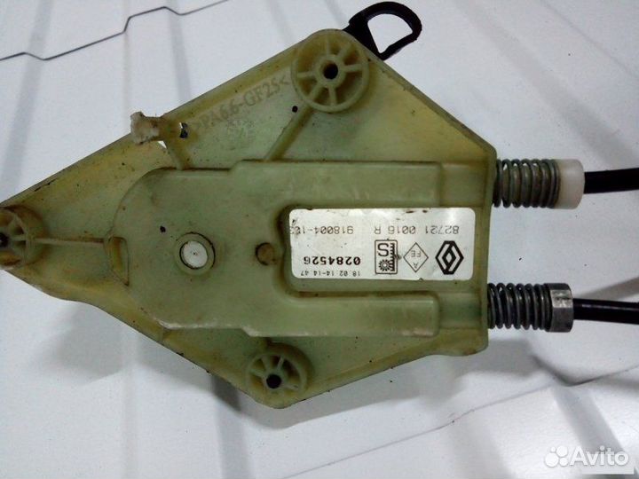 Стеклоподъемник Renault Fluence K4M