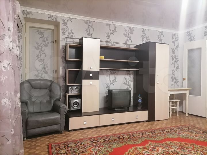 1-к. квартира, 42 м², 5/9 эт.