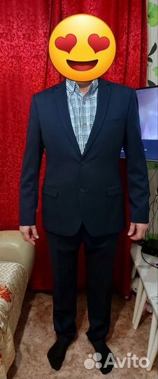 Костюм мужской новый