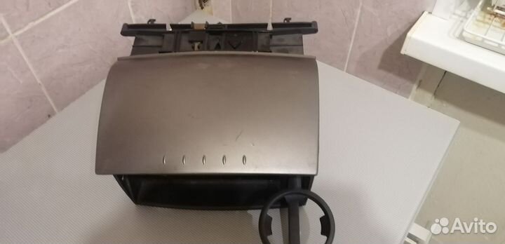 Подстаканник renault laguna 2