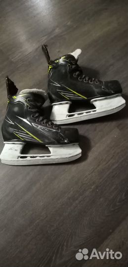 Коньки хоккейные детские 31 размер