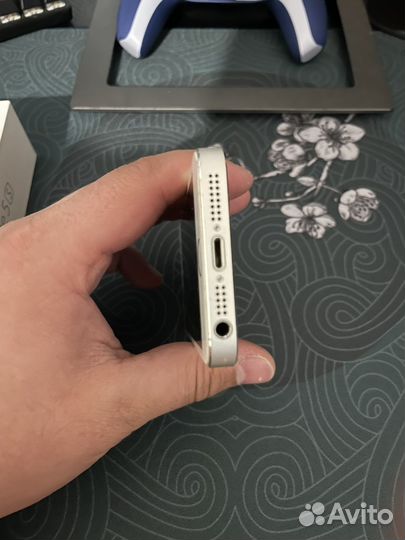 iPhone 5S, 16 ГБ