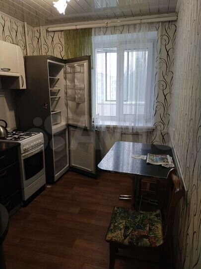 2-к. квартира, 48 м², 4/9 эт.