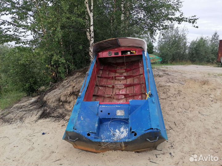 Лодка Обь м