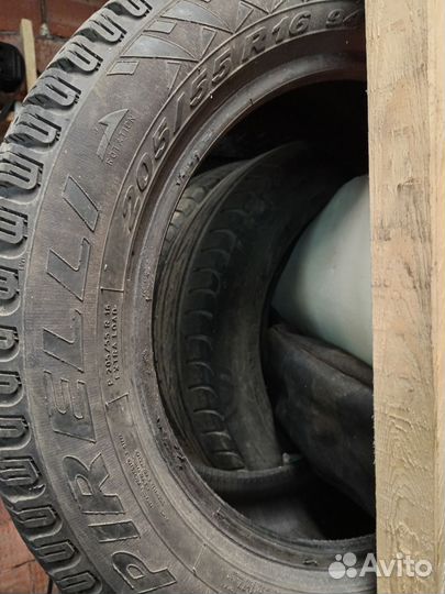 Pirelli Formula Ice 205/55 R16 94