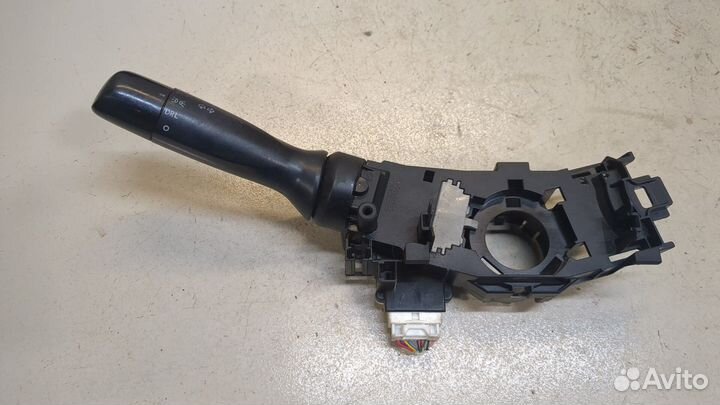 Переключатель поворотов Toyota Sienna 3, 2011