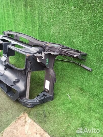 Передняя панель/телевизор Bmw 335I E90 N55 2011