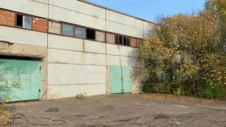 Помещение и участок, 1200+3300з/у m2