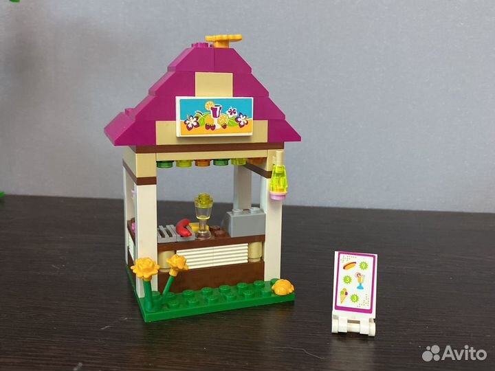 Lego Friends бассейн