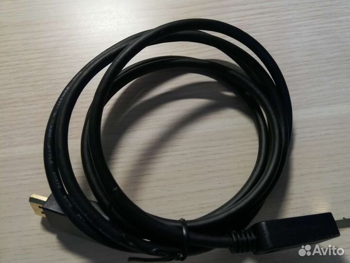 Кабель Display Port