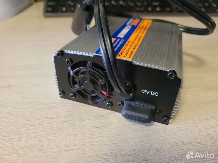 Автоинвертор neodrive 200 Вт