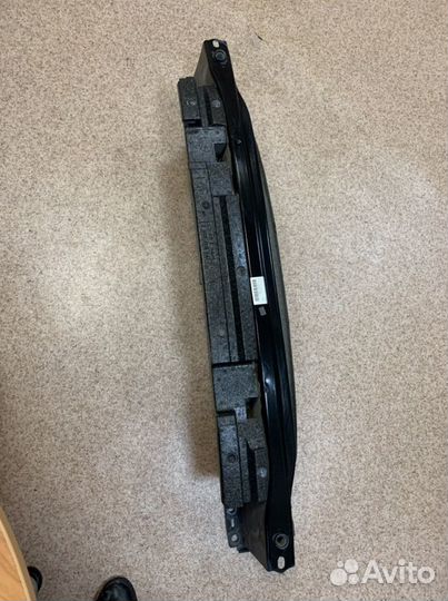 Усилитель бампера