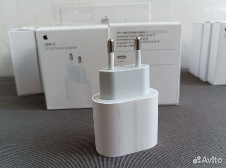 Блок Адаптер 20W USB-C Apple для iPhone