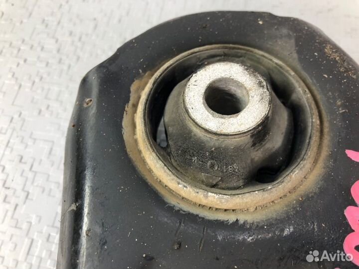 Рычаг передний левый Поло Volkswagen Polo 5