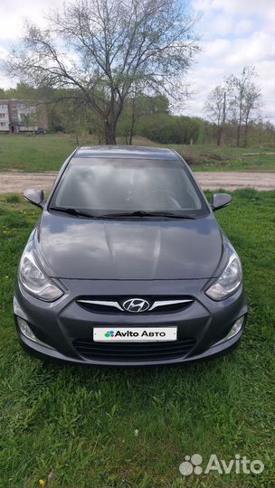 Hyundai Solaris 1.6 AT, 2012, 210 000 км