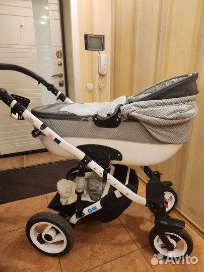 Прогулочная коляска 2 в 1