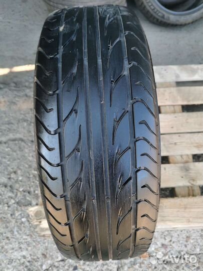Dunlop SP Sport LM702 205/60 R16 92H