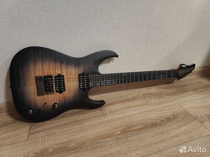 Schecter banshee mach-6 evertune