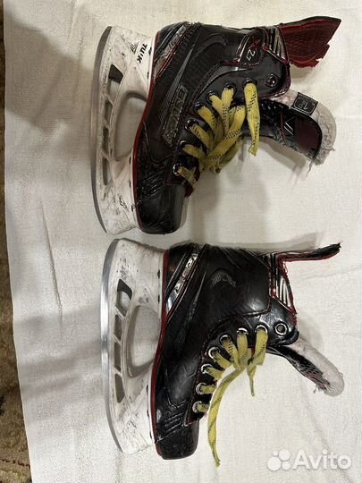 Хоккейные коньки bauer детские