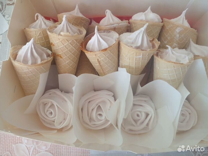 Цветы из зефира в подарок (букеты/коробочки)