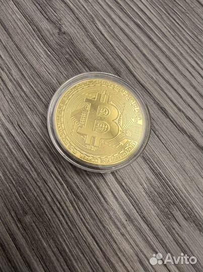 Монета биткоин
