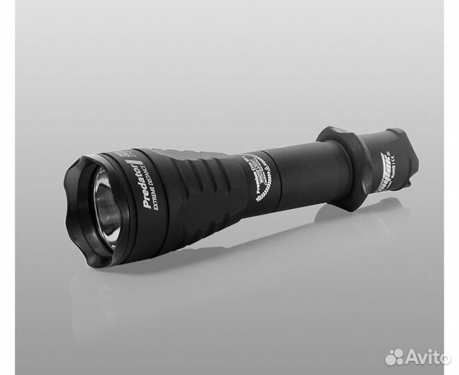 Тактический фонарь armytek predator