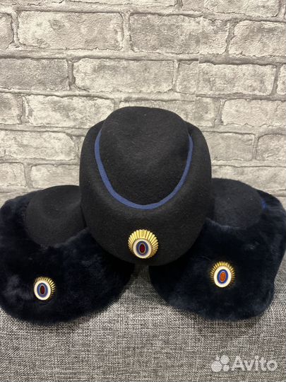 Головные уборы женские