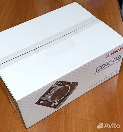 Профессиональный cd-проигрыватель Vestax CDX-05