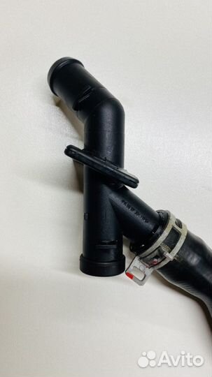 Патрубок охлаждения Mercedes ML-GL 164