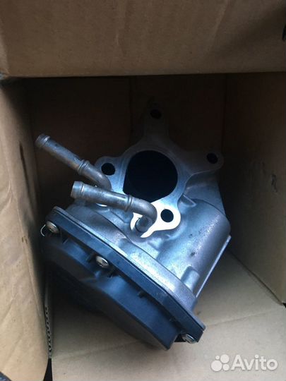 147105X00A Клапан EGR Nissan Pathfinder R51