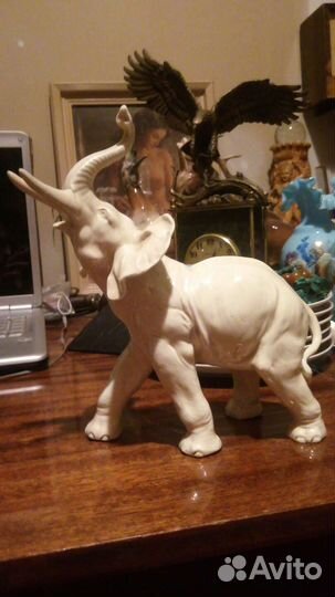 Германская фарфоровая фигурка