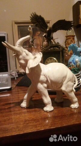 Германская фарфоровая фигурка