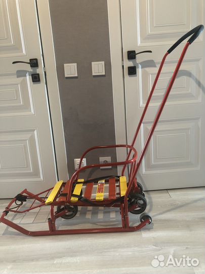 Детские зимние санки на колесах