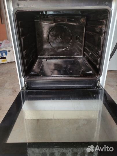 Газовая плита с электрической духовкой