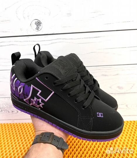 Кроссовки DC Shoes