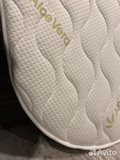 Матрас детский овальный 125x75