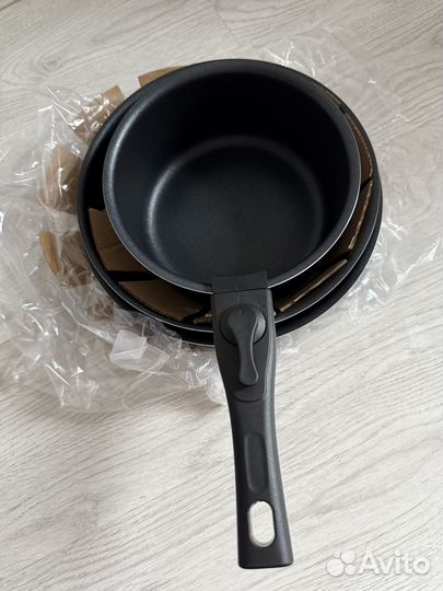 Набор сковородок