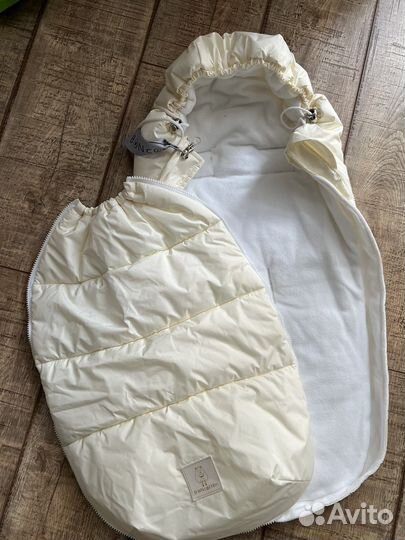 Конверт для новорожденного с комбинезоном