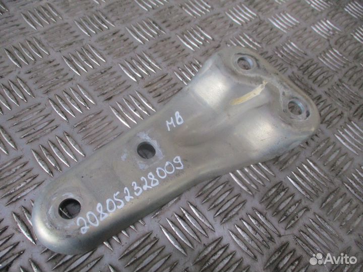 Кронштейн замка кабины Mercedes-Benz A9603176743