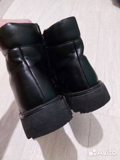 Ботинки для девочки, р35