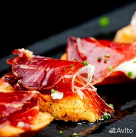 Хамон. Окорок 5J Иберико Де Бейота 